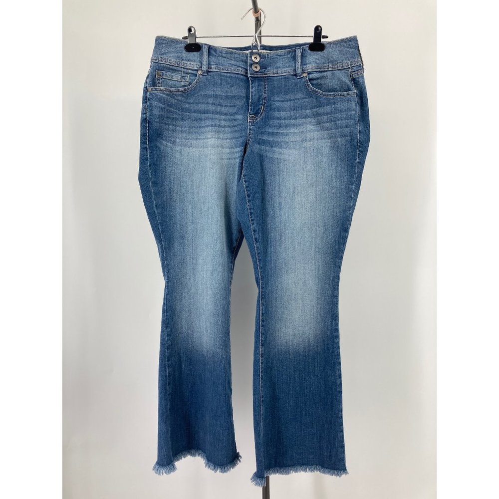 Torrid Jeans Bootcut Stretch Light Wash Distressed